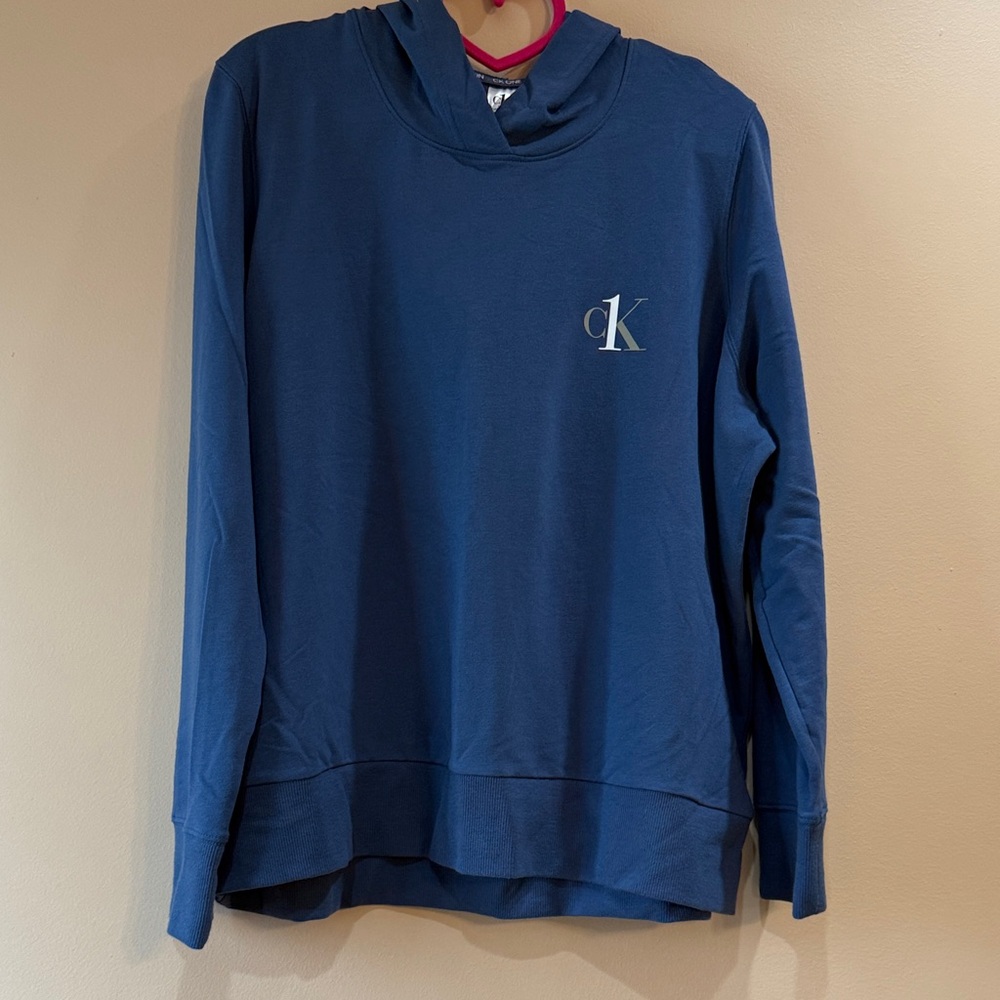 Calvin Klein Deep Blue Pullover